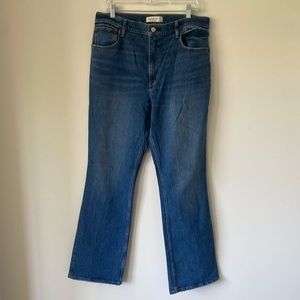 Abercrombie & Fitch / The 70’s Vintage / Ultra High Rise Jean.